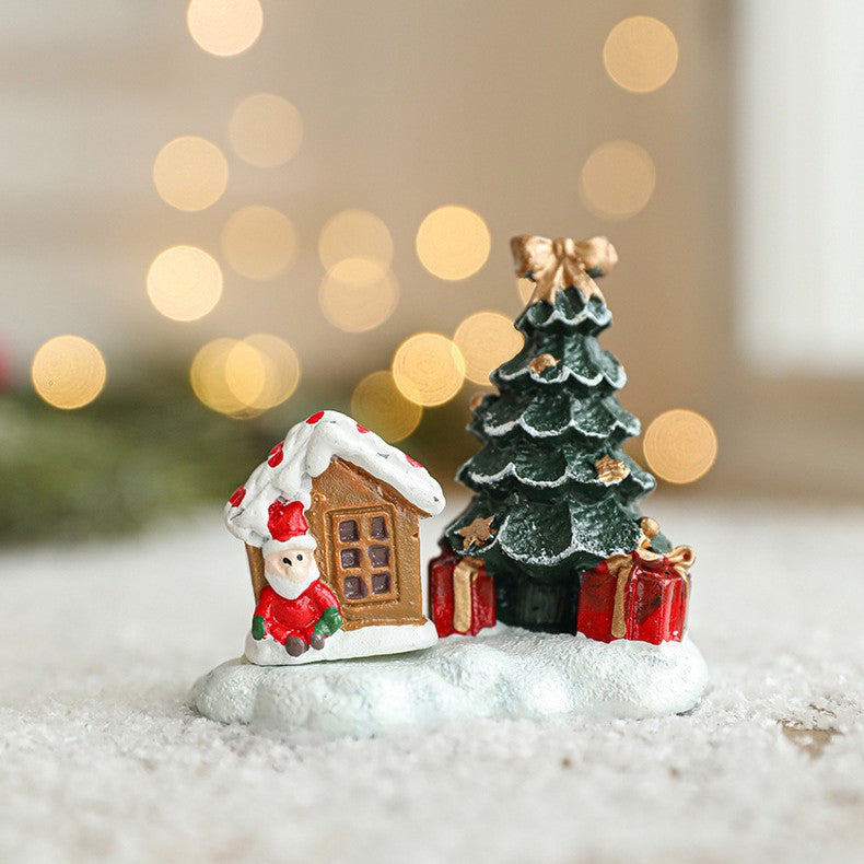 Ornament de Craciun Tip Casuta cu Brad, Decoratiune de Birou si Masa, Rasina Rezistenta, 6.5 x 6.5 x 4 cm, Rosu/Verde