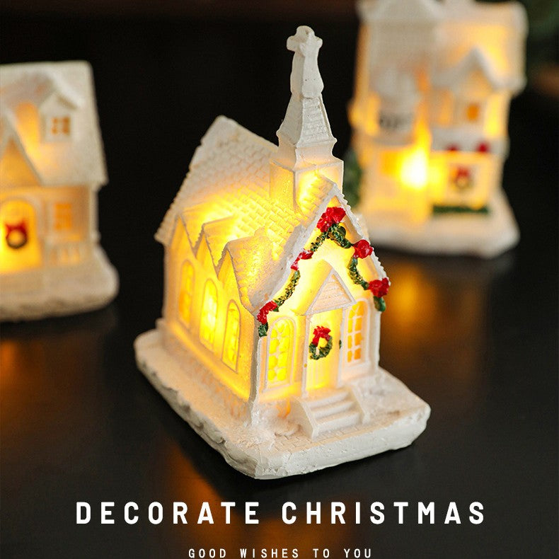 Decoratiune Biserica de Craciun Iluminata, Ornament Festiv cu Lumina Calda, Rasina, 8.8 x 6 x 4.5 cm, Alb