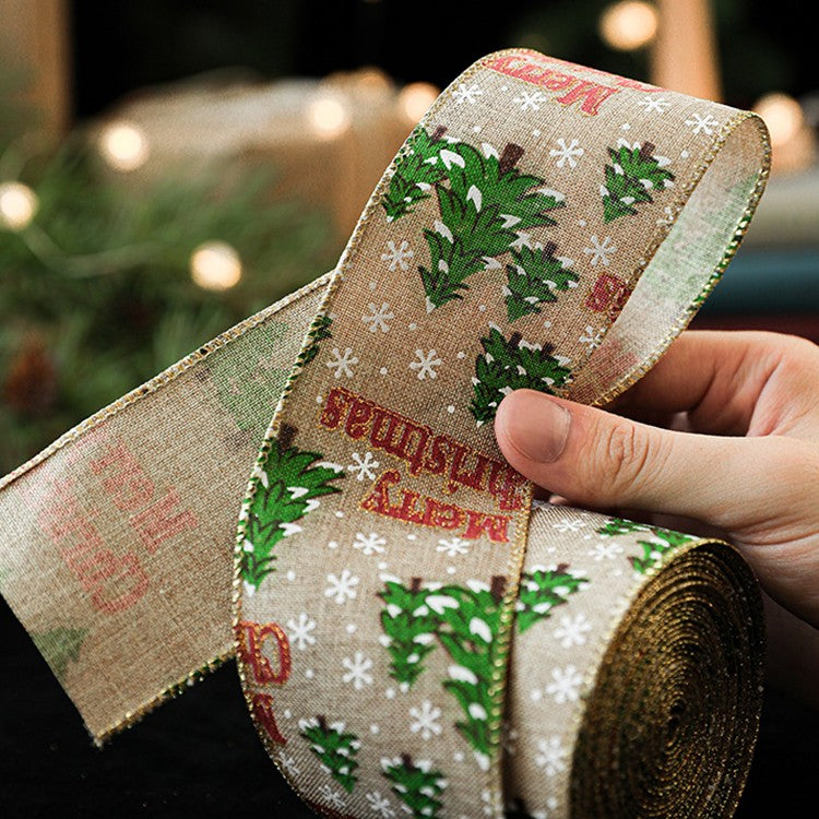 Panglica Decorativa de Craciun pentru Brad si Cadouri, Model Brazi Merry Christmas, Material Textil Flexibil, Khaki si Rosu, 200 x 6.3 cm