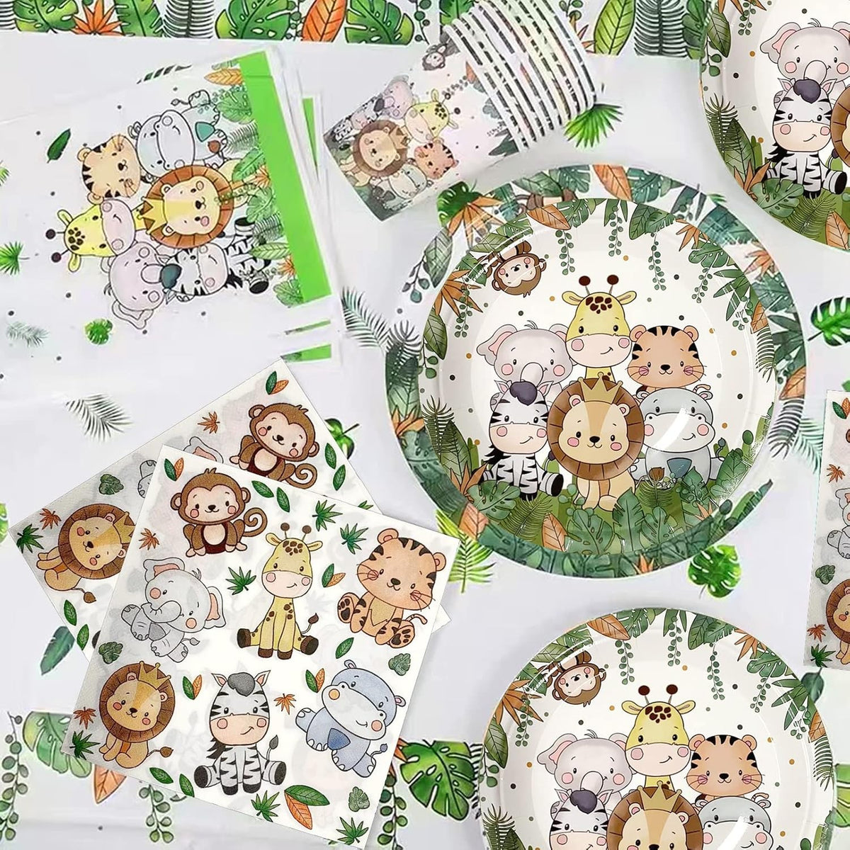 Set 10 Farfurii de Unica Folosinta, Imprimeu Jungle cu Animalute, Carton Rezistent, 17 cm, Verde/Alb