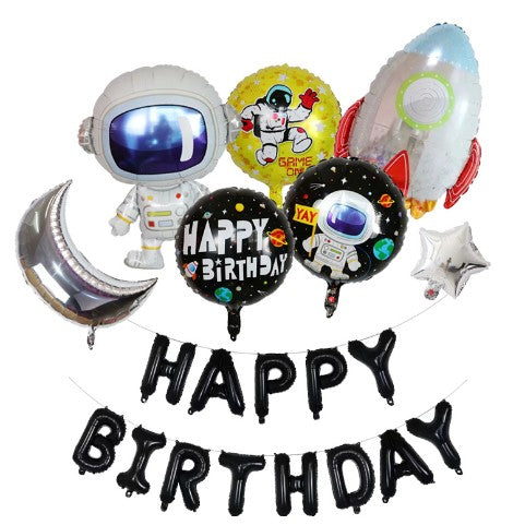 Set 8 Baloane Aniversare Tematica Astronaut si Spatiu, Mesaj Happy Birthday, Figurine Racheta, Luna si Stea, Material Folie de Aluminiu, Multicolor