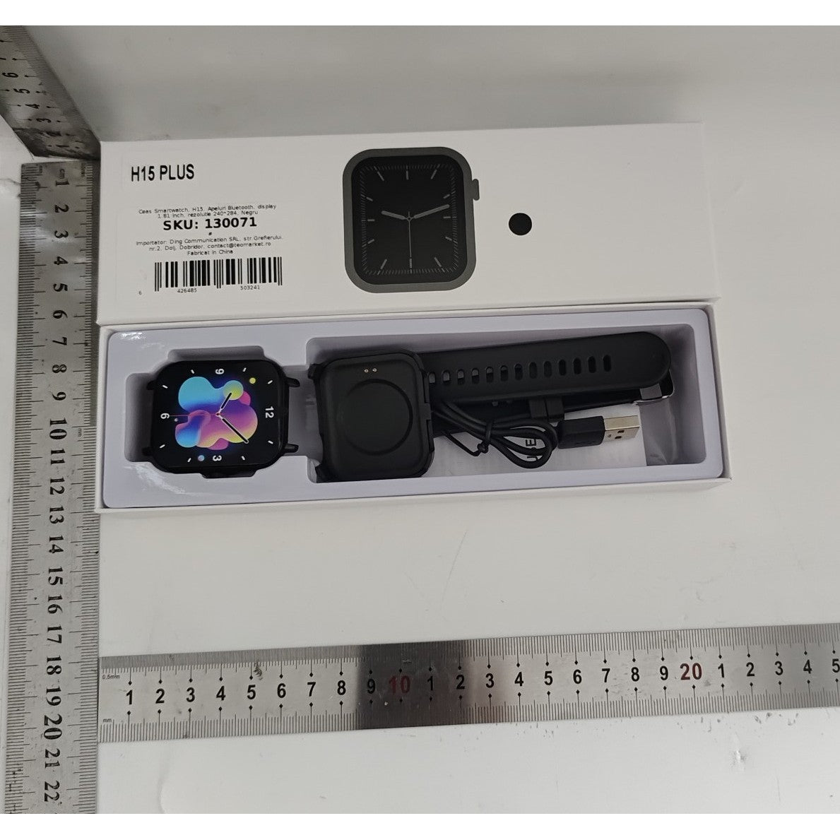 Ceas Smartwatch H15, Apeluri Bluetooth, Monitorizare Puls si Oxigen, Ecran 1.81 inch, Siri, Aliaj Zinc, Negru