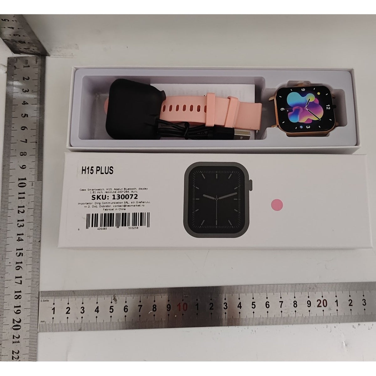 Ceas Smartwatch Ediția H15, Apeluri Bluetooth, Siri, Monitorizare Puls și Oxigen Sânge, Ecran 1.81 inch, Autonomie 7 Zile, Aliaj Zinc, Roz Auriu