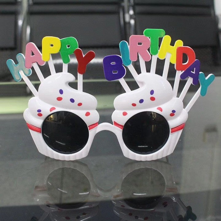 Ochelari Happy Birthday, Accesorii Petrecere Aniversara cu Protectie UV, Design Prajitura, Plastic, 18.5x11.5 cm, Alb