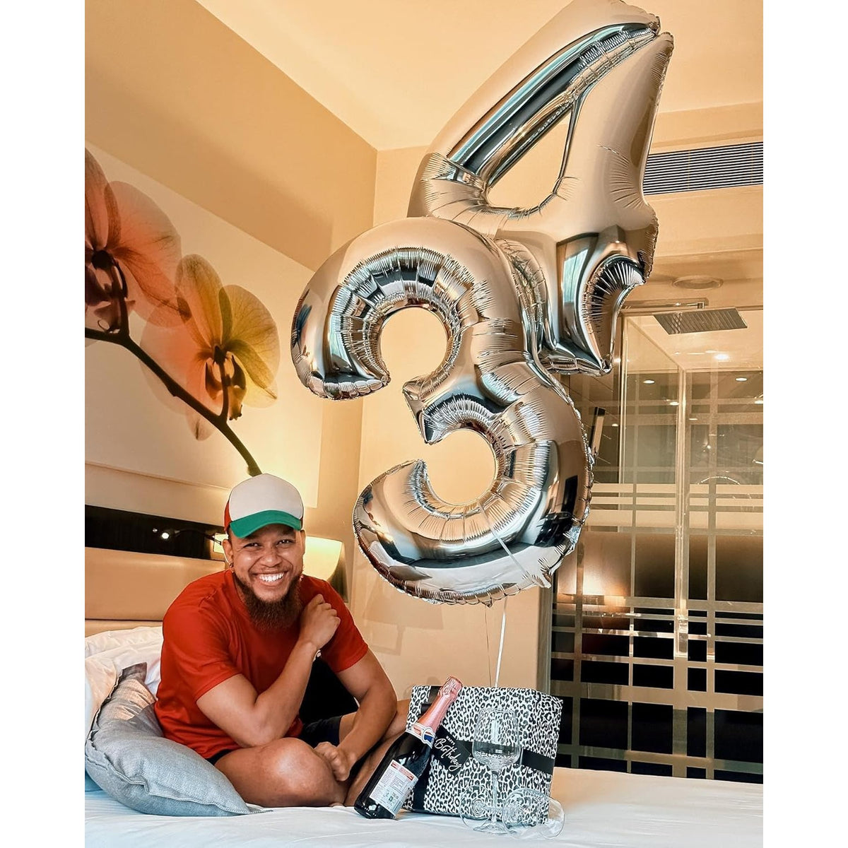 Balon din Folie Metalizata, Figurina Cifra 3 pentru Aniversare, Umflare cu Aer sau Heliu, Include Pai, 80 cm, Argintiu