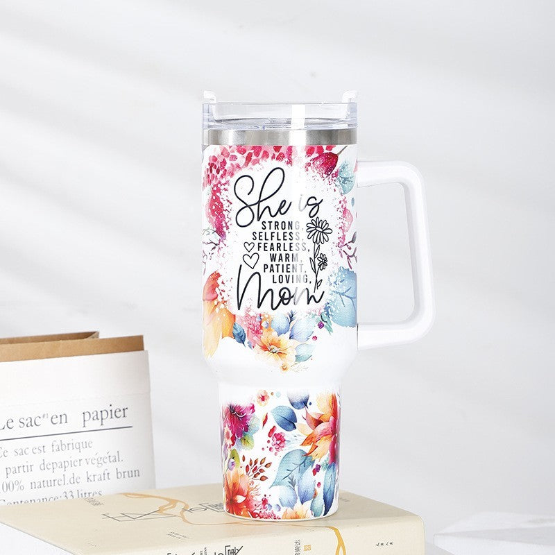 Cana Termos cu Maner si Izolatie Termica, Pahar Reutilizabil pentru Cafea si Ceai, Inox si Plastic, Imprimeu Floral cu Mesaj Mama, Alb, 1200 ml, 10x7.6x27.5 cm