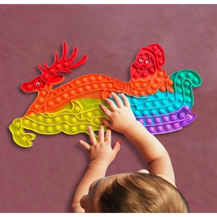 Jucarie Antistres Pop It Now and Flip It, Model Sania Mos Craciun cu Ren, Silicon, 42 x 21 cm, Multicolor
