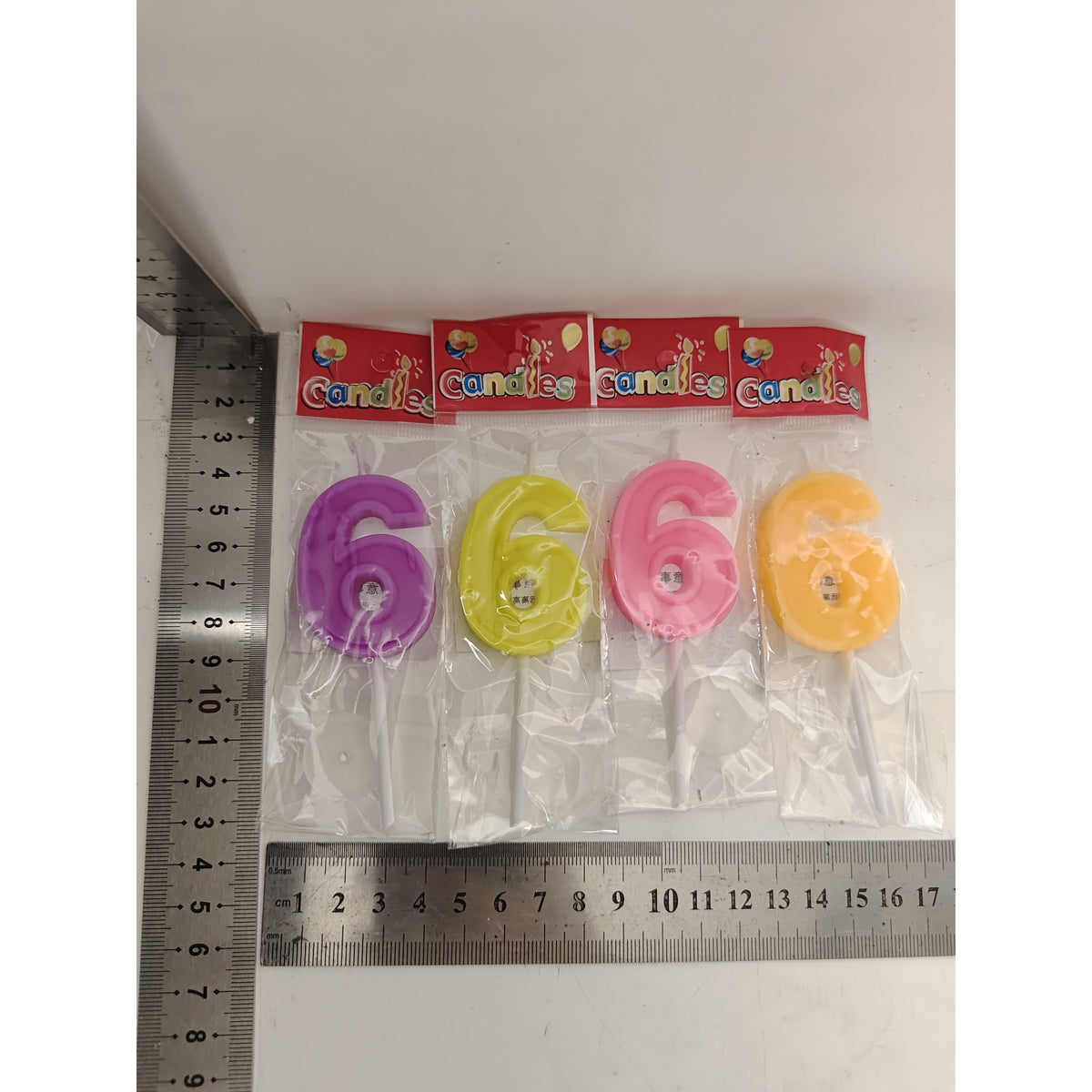 Lumanare pentru Tort in Forma de Cifra 6, Accesoriu Aniversar, Culoare Aleatorie, 1 Bucata