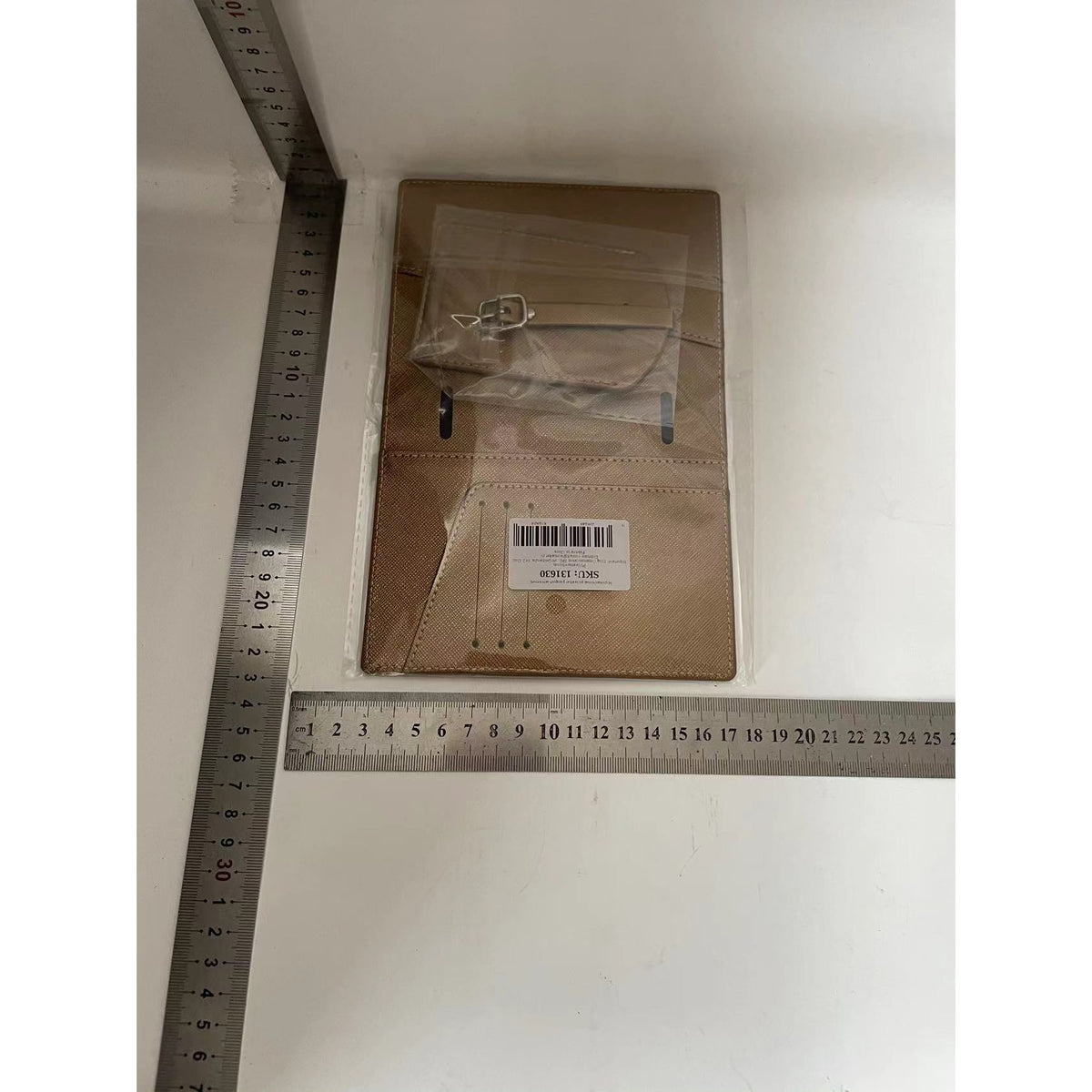 Portofel pentru Pasaport si Organizator Carduri, Protectie Documente Calatorie, Piele PU, Suport Pix si Eticheta Bagaj, Unisex, Maro, 23x16 cm