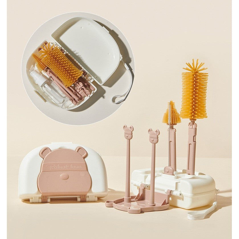 Set de Curatare Biberoane si Accesorii, Kit Portabil cu Suport de Scurgere si Perii din Silicon, pentru Tetine si Paie, 7 Piese, Model Ursulet, Maro, 16 x 11 x 5 cm