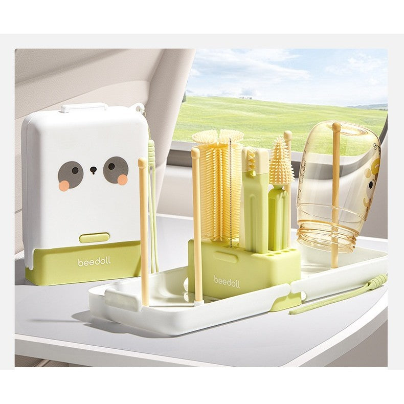 Set Curatare Biberoane si Accesorii, Kit Portabil 7 Piese cu Peri din Silicon si Suport Uscare, pentru Tetine, Suzete sau Paie, Cutie Depozitare Inclusa, Model Panda, Verde, 16.8 x 12 x 5 cm