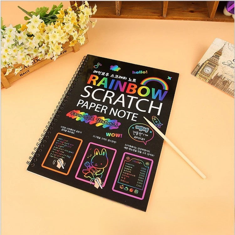 Caiet Hartie De Razuit Pentru Desen, Efect Magic Curcubeu, Include Stilou Din Lemn, 10 Foi A4, 250 g, 19 x 26 cm, Negru