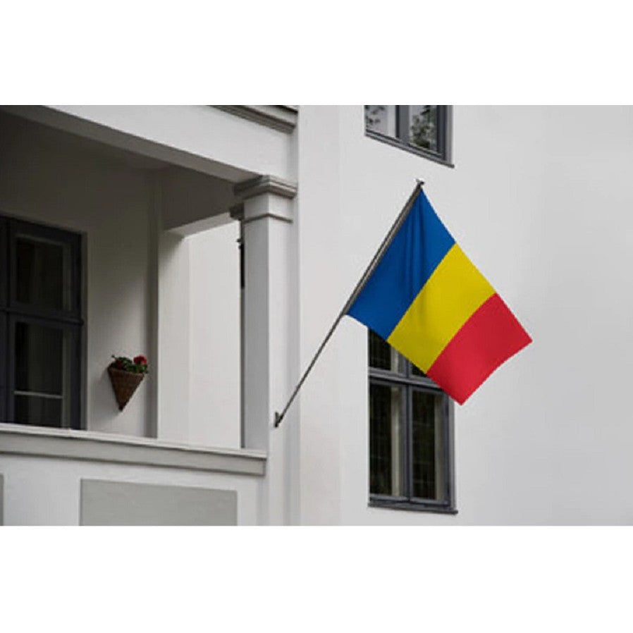 Steag Tricolor Romania, Drapel National cu Bat pentru Fixare pe Perete, Poliester Rezistent la Intemperii, Interior si Exterior, 90 x 150 cm