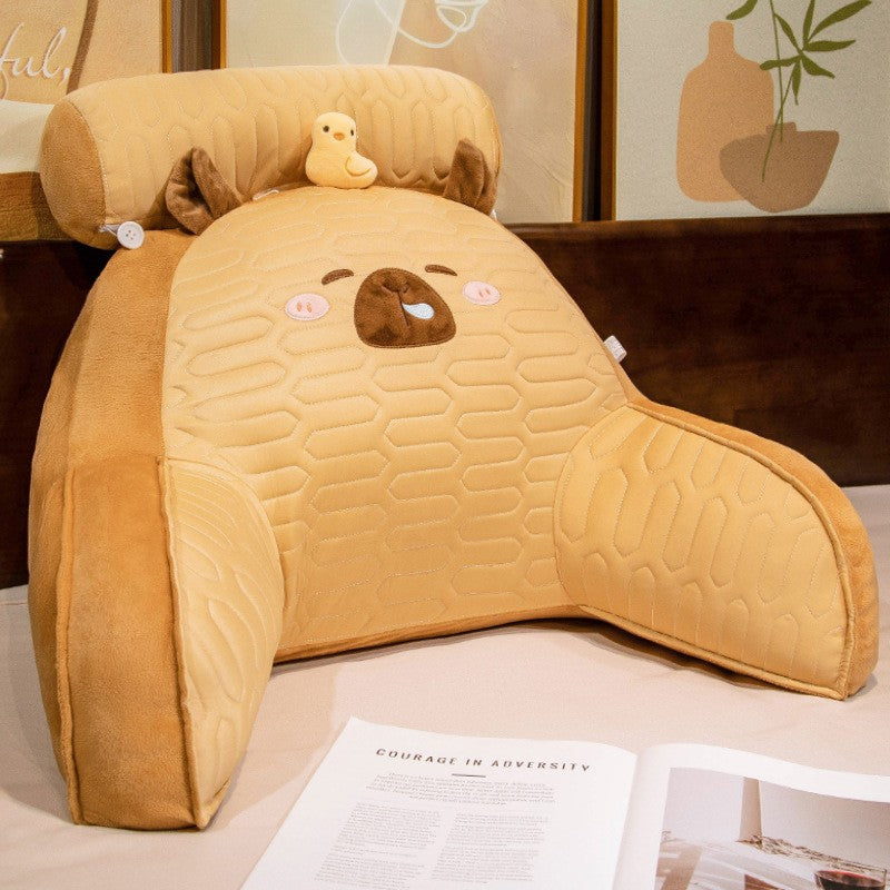 Perna Multifunctionala Spatar pentru Pat, Protectie Lombara Ergonomica, Design Capybara cu Ratusca, Interior Latex, Maro Deschis, 60 x 40 cm