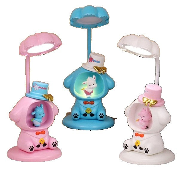 Lampa de Veghe si de Birou, Ascutitoare de Creioane Integrata, 2 Functii de Lumina LED, Incarcare USB, Material ABS, Model Catelus, 10 x 29 cm, Multicolor Aleatoriu