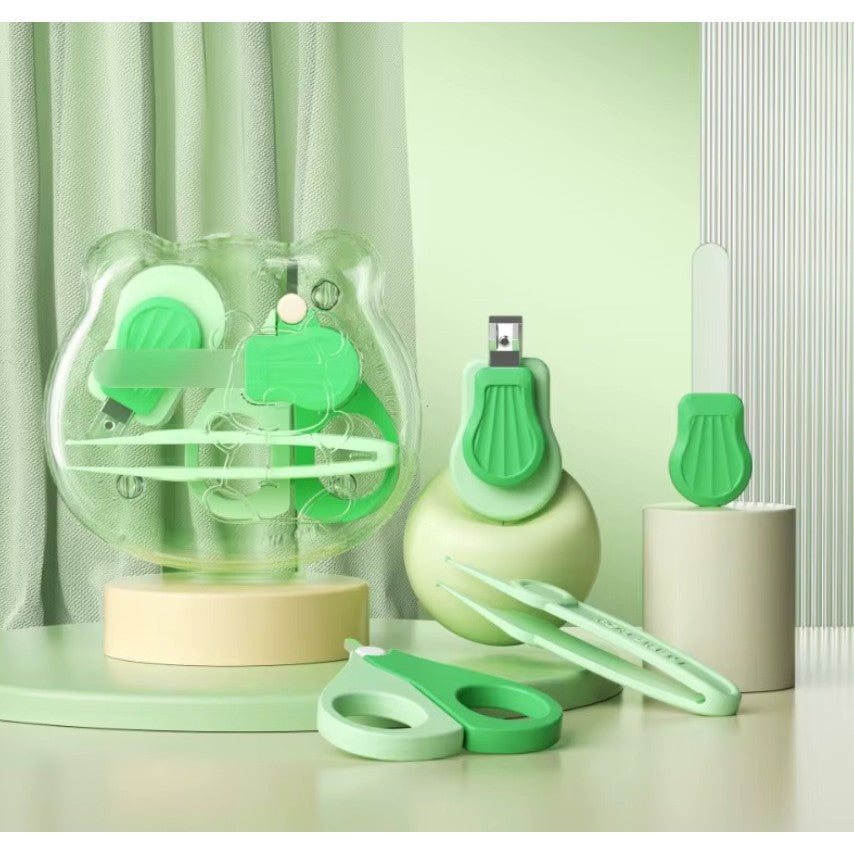Set Îngrijire Unghii pentru Bebeluși și Nou-Născuți, Trusă Completă cu Unghieră, Foarfece, Pilă și Pensetă, Cutie Ursuleț, Plastic și Oțel Inoxidabil, 10 x 9.5 cm, Verde, 0 Luni+