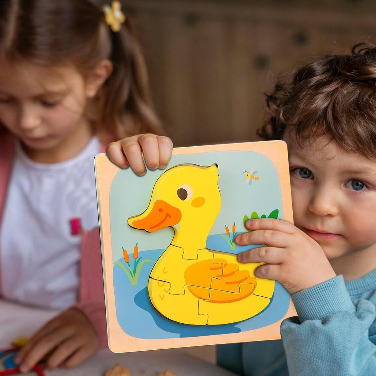 Puzzle Montessori din Lemn pentru Copii, Jucarie Educativa 3D, Model Ratusca, Dezvoltare Motricitate si Logica, 5 Piese, 15x15x0.5 cm, Multicolor