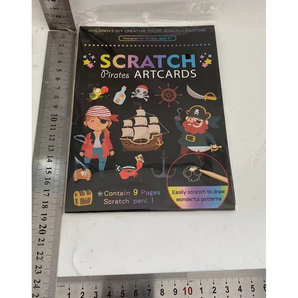 Set 9 Planse Razuibile Scratch ArtCards, Planse de Razuit si de Colorat, Activitate Creativa 2 in 1 pentru Copii, Hartie si Carton, 19 x 14 cm, Model Pirati, Multicolor, 3 Ani+