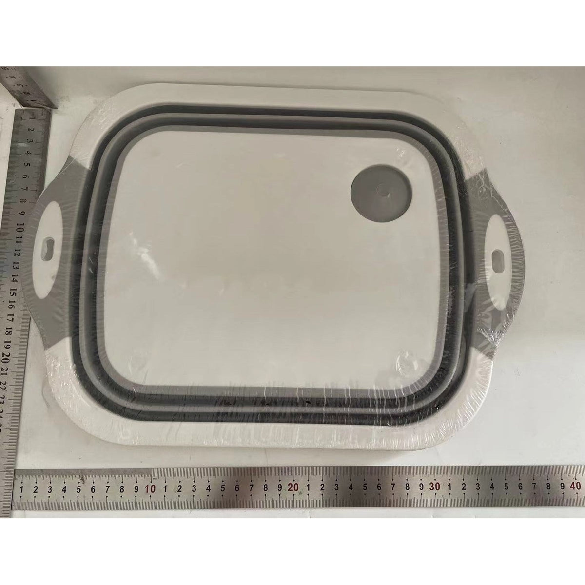 Tocator Multifunctional 2 in 1 cu Cos de Spalare si Scurgere, Design Pliabil pentru Economisire Spatiu, Material Plastic PP Antibacterian, 40 x 30 cm, 480 g, Gri