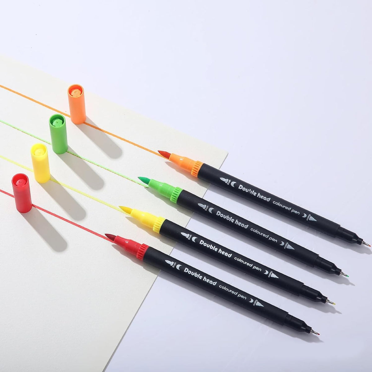 Set Carioci cu Doua Capete pentru Pictura si Caligrafie, Varf Pensula si Varf Subtire, Cerneala pe Baza de Apa, 72 Culori, Penar cu Fermoar inclus, Multicolor
