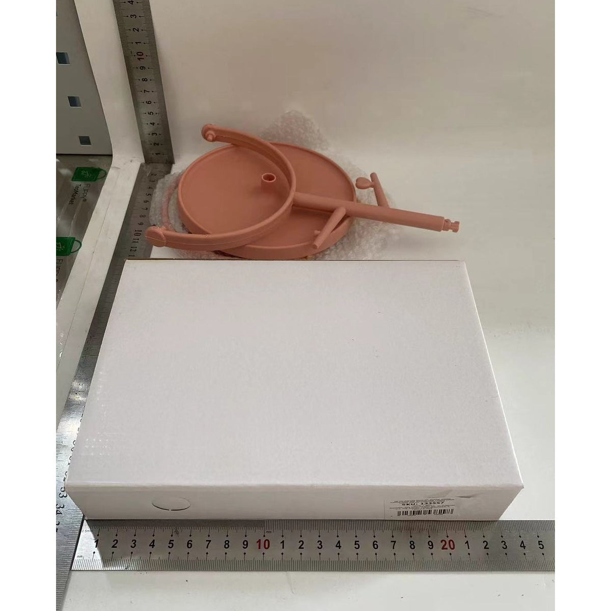Oglinda Cosmetica cu Picior HD, Rotire 360 Grade si Suport Bijuterii, Model Urechi de Ursuleț, Plastic PP, 31 x 14.5 cm, Diametru 15 cm, Roz/Galben