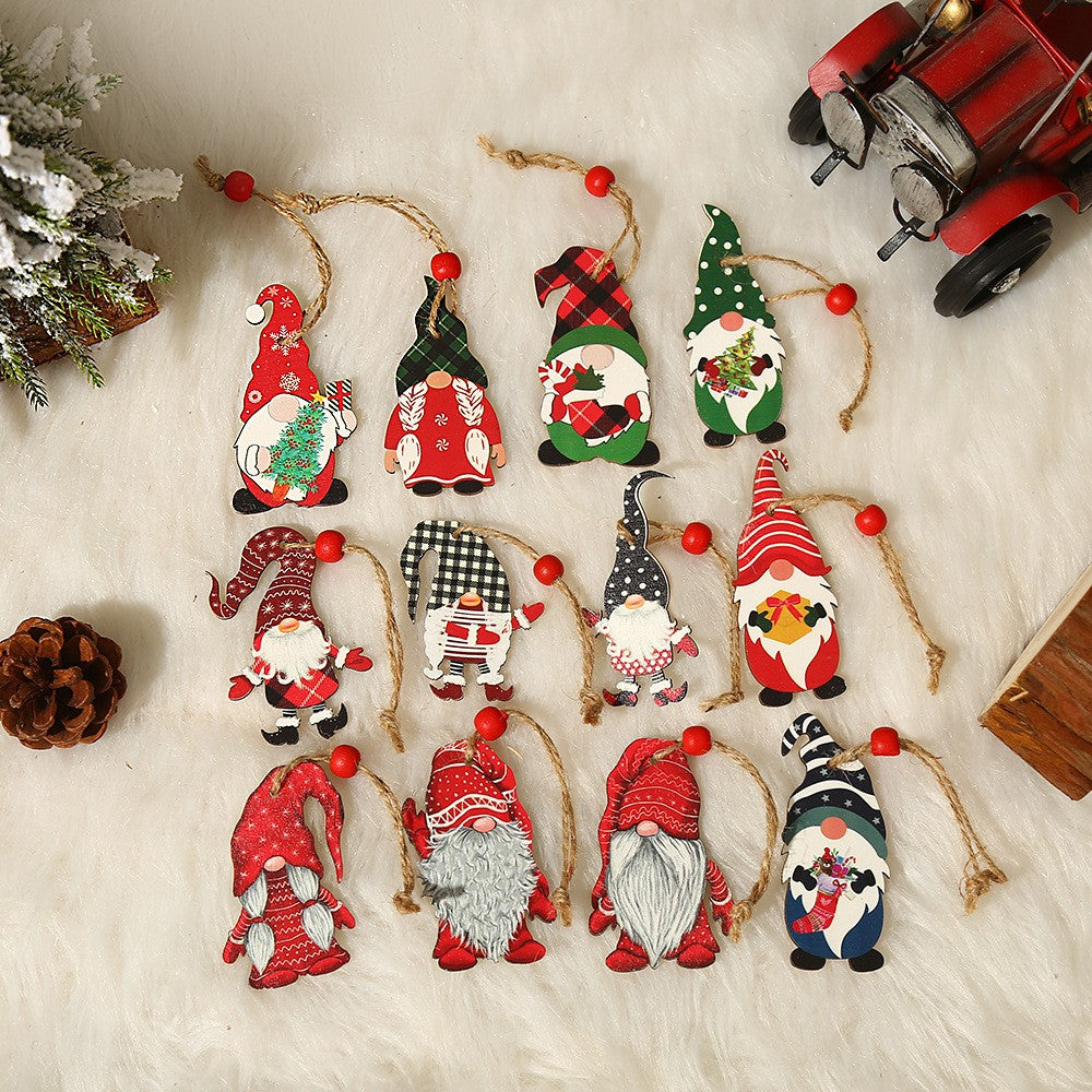 Set 9 Decoratiuni de Craciun pentru Brad, Ornamente din Lemn cu Snur de Agatare, Model Mos Craciun, 3 Designuri Diferite, Rosu/Alb
