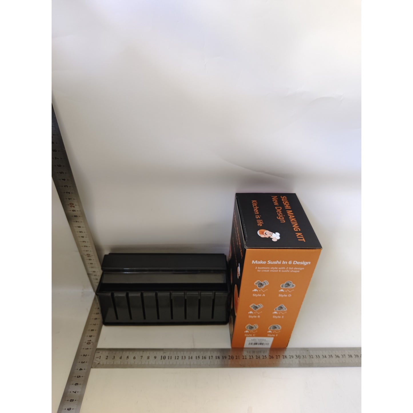 Set Preparare Sushi, Kit Complet 7 Accesorii, 3 Forme de Modelare, Triunghi, Inima si Cerc, Material Plastic Rezistent, Negru