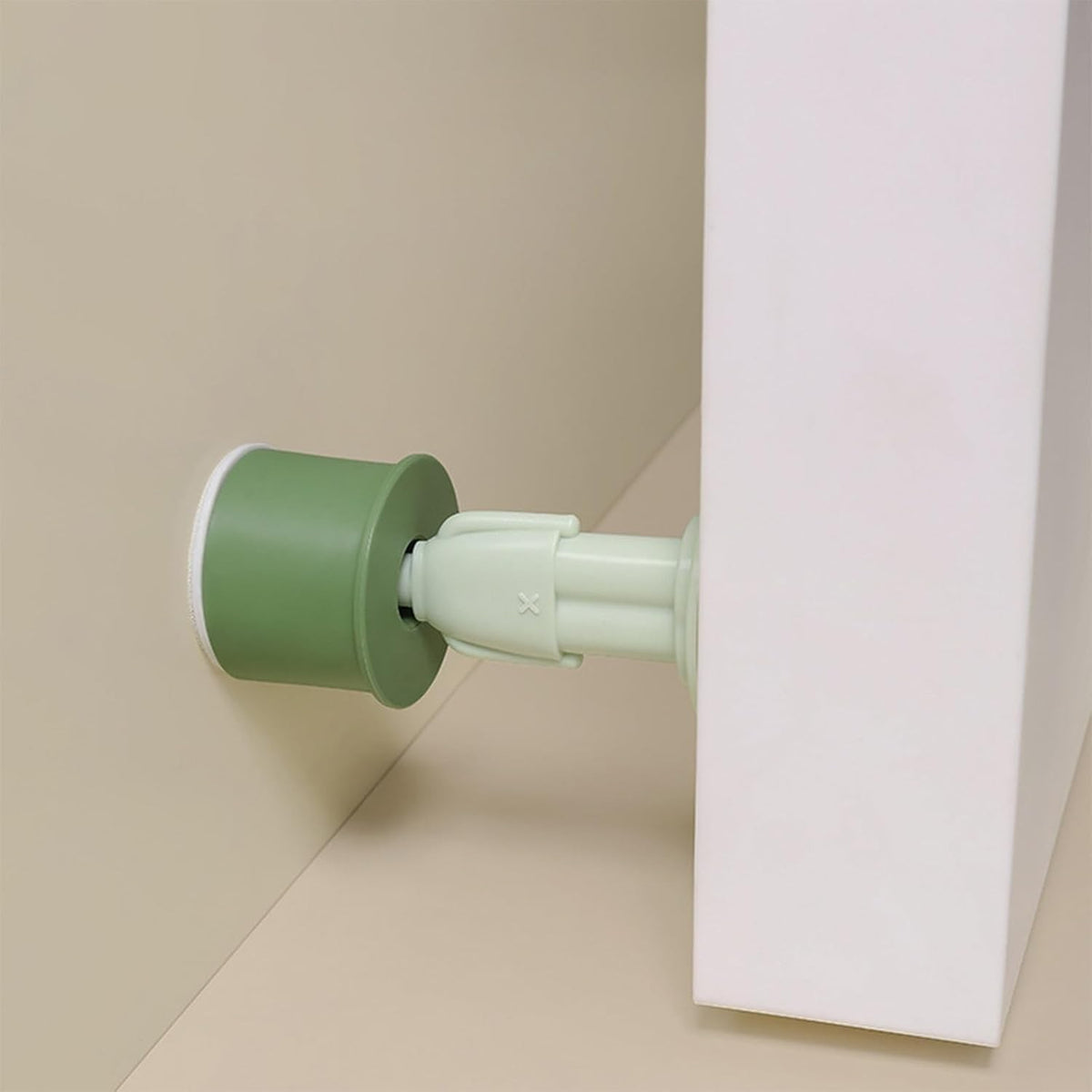Opritor De Usa Si Tampon Anti-Coliziune, Protectie Perete Cu Montare Autoadeziva Fara Gaurire, Silicon PP Si TPR, Model Magician, 4 x 8.5 cm, Verde