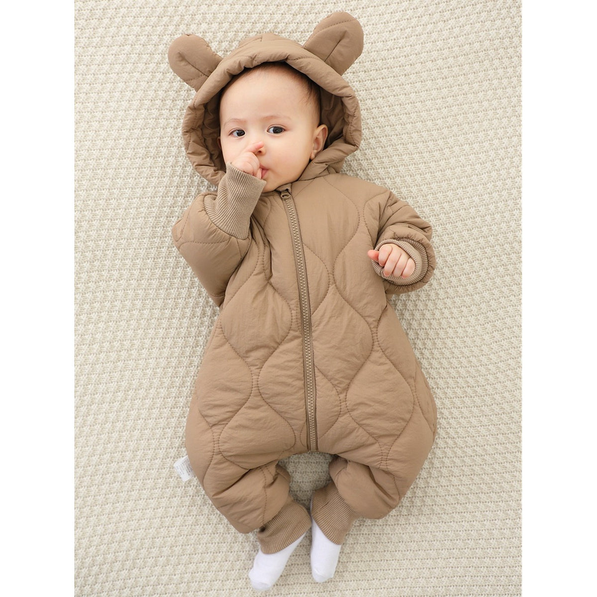 Combinezon de Iarna pentru Bebeluși, Captuseala Bumbac si Exterior Nailon, Gluga cu Urechi si Mansete Elastice, Unisex, 66 cm, Maro