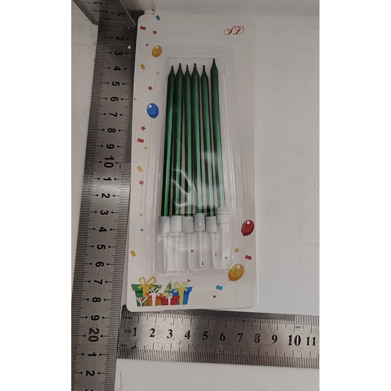 Set Lumanari Tort Tip Creion, Efect Lucios si Elegant, Parafina cu Suport PP, 11 x 0.4 cm, Verde, 6 Bucati