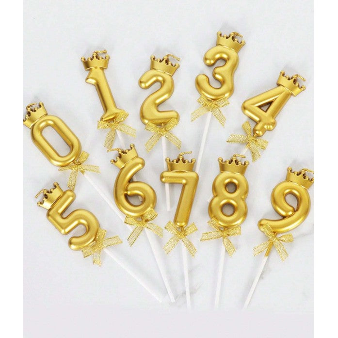 Lumânare Pentru Tort Cifra 9, Model Cu Coroană Și Finisaj Strălucitor, Decor Aniversar, Ceară, 4.8 cm, Auriu
