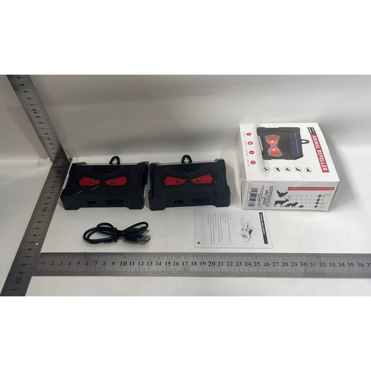 Set 2 Aparate Ultrasunete Solar Anti Animale si Pasari, Repelent cu LED Intermitent Rosu, Incarcare USB Type-C, IP66 Impermeabil, ABS, Negru, 10.2 x 10.6 x 2.8 cm