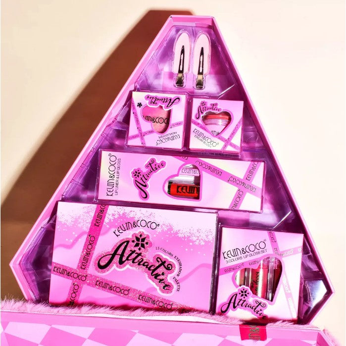 Kevin&Coco Set Machiaj Atractive, Trusa Completa cu Paleta 15 Farduri, Iluminator, Gloss, Creion Buze si Blush, Cutie Cadou, 6 Piese, Multicolor, 35x33x10.5 cm