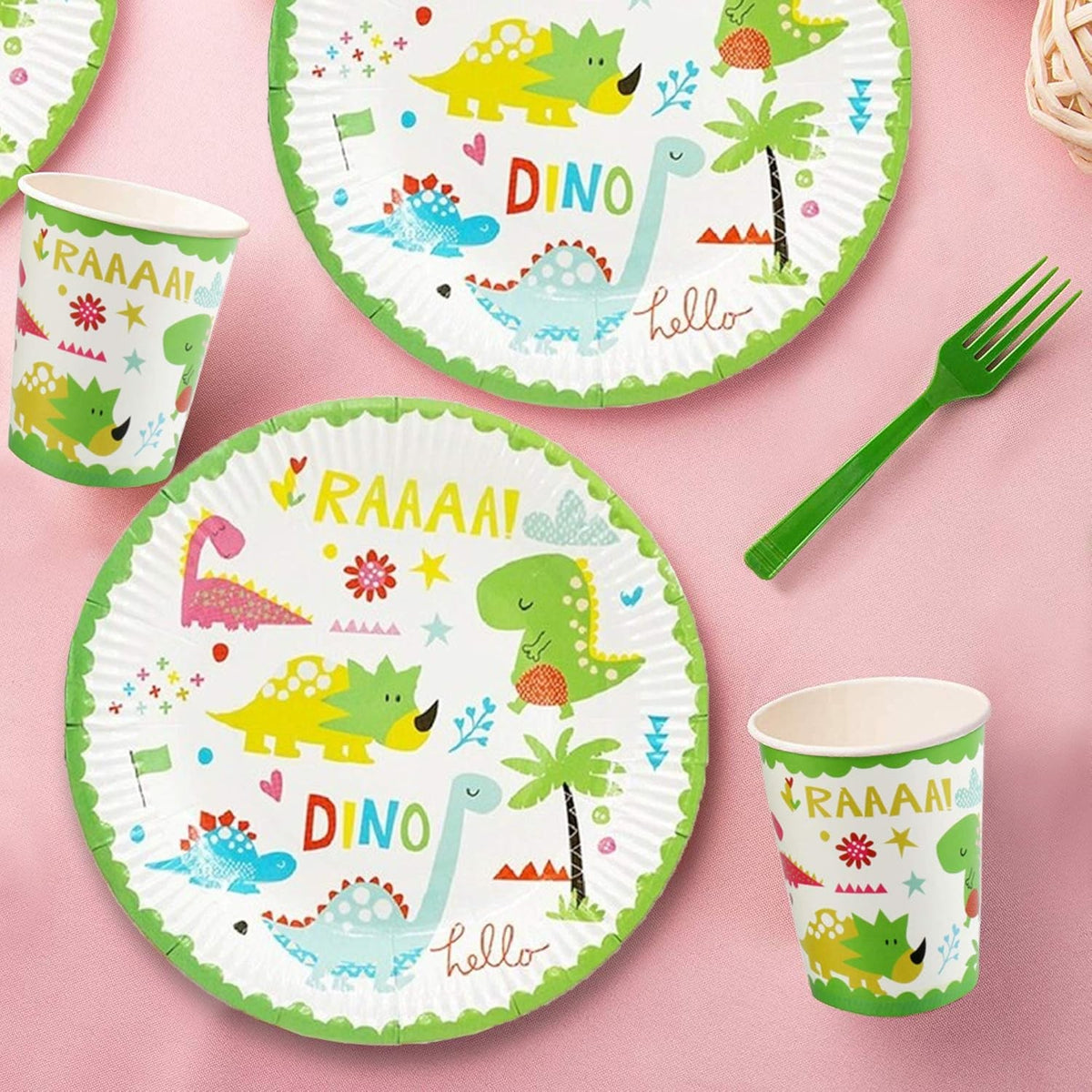 Farfurii Petrecere Dino Park, Set 10 Bucati, Farfurii Carton Tematice Copii, 17 cm, Multicolor