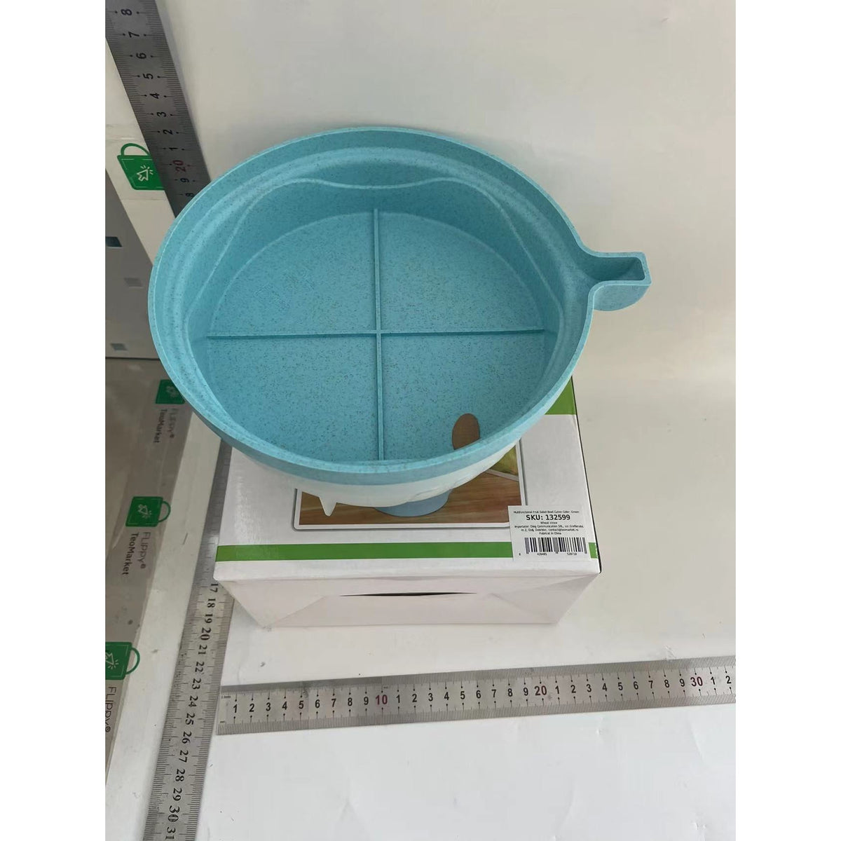 Bol Feliator pentru Salata, Castron Multifunctional pentru Spalat si Taiat Legume sau Fructe, Design Ergonomic cu Protectie Maini si Scurgere, Plastic Alimentar, 21x18.5x11.5 cm, Albastru