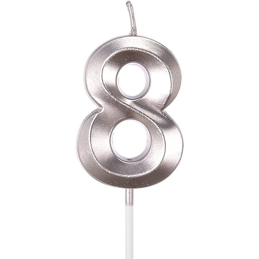 Lumanare Tort Cifra 8, Model Diamond Cu Sclipici, Parafina Cu Suport Fixare, Argintiu, 5 x 3.4 cm