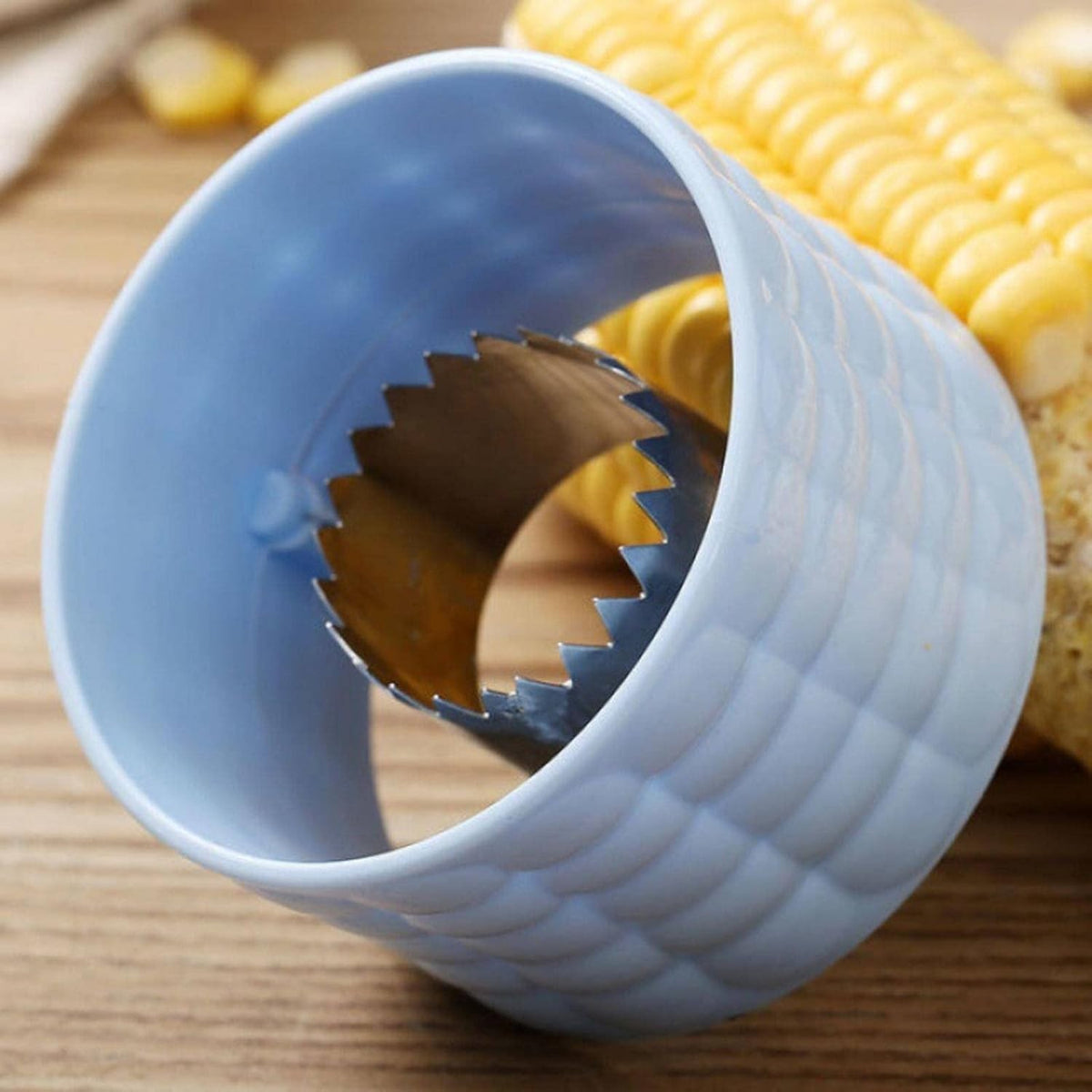 Ustensila pentru Curatare Porumb, Separator Boabe cu Sistem Rotativ, Otel Inoxidabil si Plastic ABS, Diametru 3.6 cm, Albastru