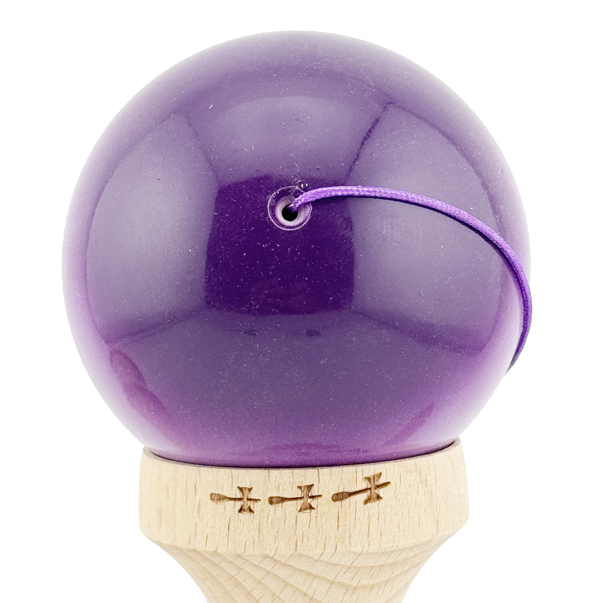 Kendama X Originala, Model Mov / Alb in Degrade, Profesionala, Cupe Mari, Super Sticky, Rulment, Ata 55cm