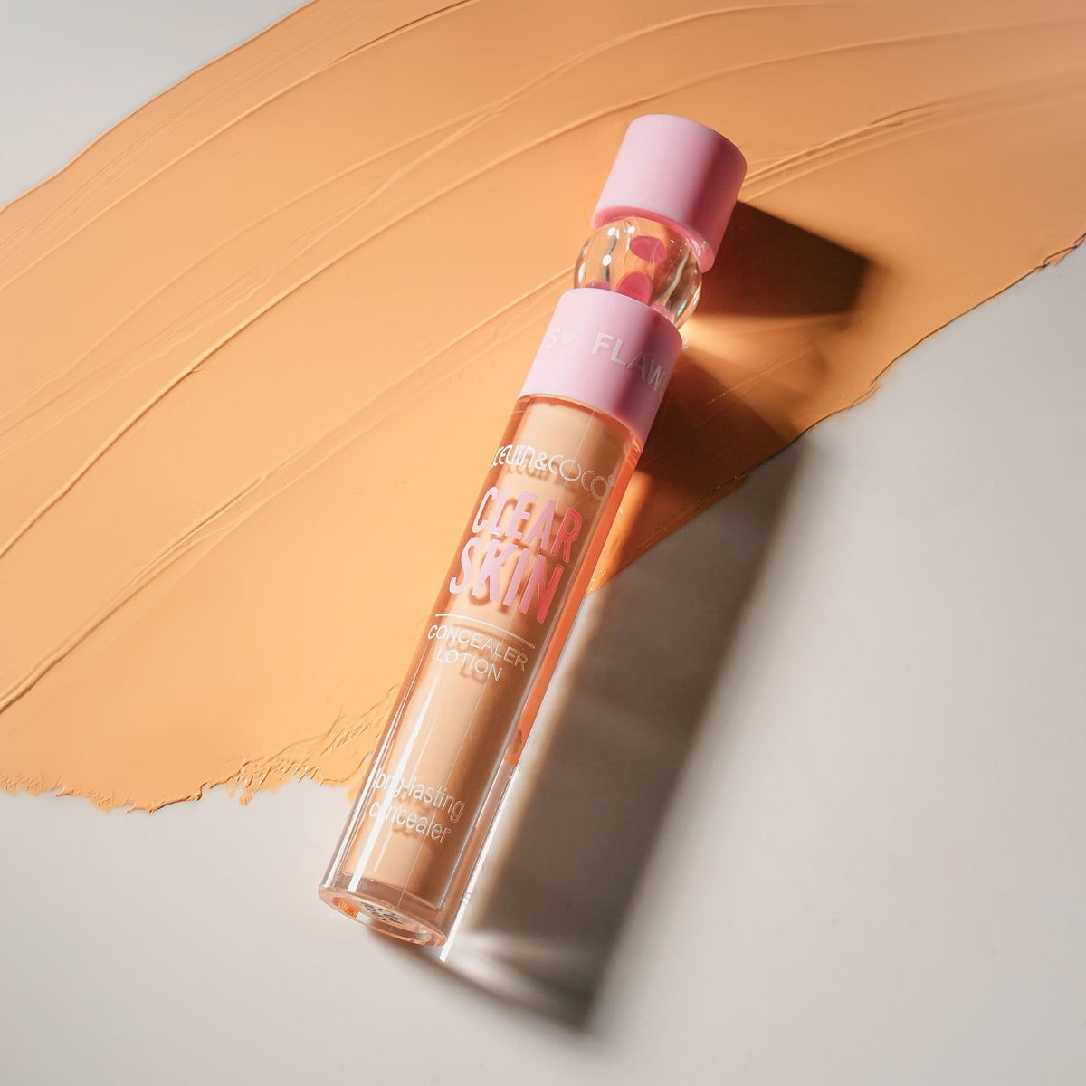 Kevin Coco Corector Lichid Clear Skin, Concealer cu Acoperire Medie si Rezistenta Indelungata, Textura Cremoasa, Nuanta Bej Mediu Cald, 5 g