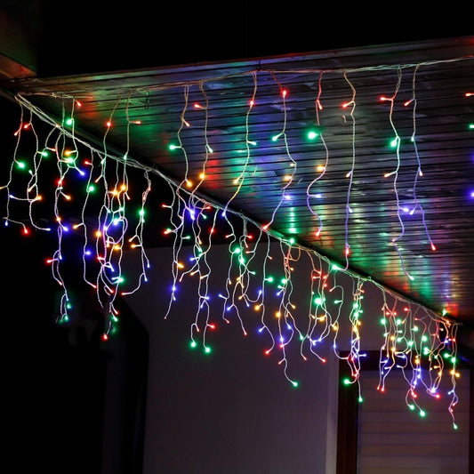 Instalatie Solara Craciun Tip Turturi, Perdea Franjurata Exterior, Telecomanda si 8 Jocuri de Lumini, Fir Transparent, IP44, 143 LED, Multicolore RB-RG, 5 m + 5 m Prelungitor, Acumulator 2400 mAh