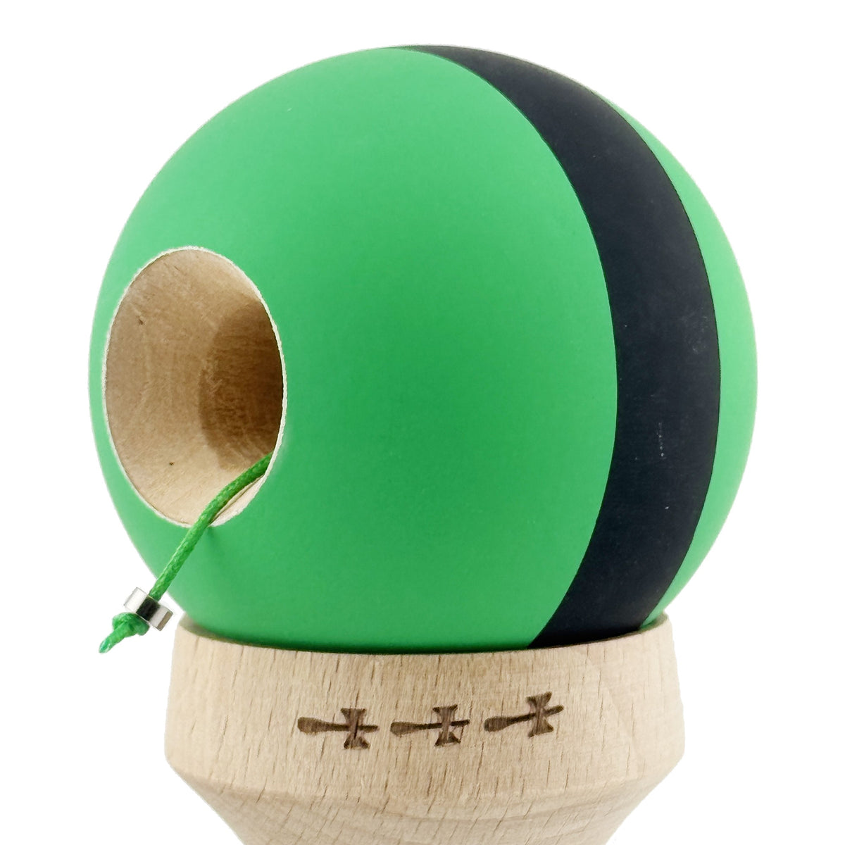 Kendama X Originala, Model V3 Verde / Negru / Verde, Profesionala, Cupe Mari King Size, Rubber Grip, Gaura in Baza, Rulment, Ata 62cm