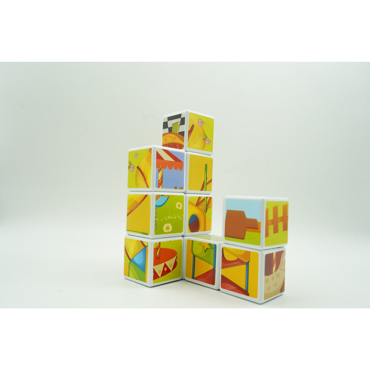 Set Cuburi Magnetice de Constructie, Joc Educativ Tip Puzzle Parc de Distractii, Plastic ABS, Cutie de Depozitare Inclusa, 10 Piese, +3 Ani, Multicolor
