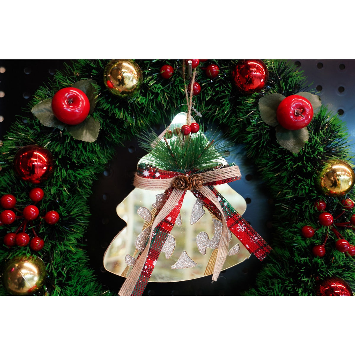 Ornament Brad Crăciun, Formă Brad 3D, Acril Rezistent, Interior și Exterior, Auriu Lucios, 16 x 17 cm