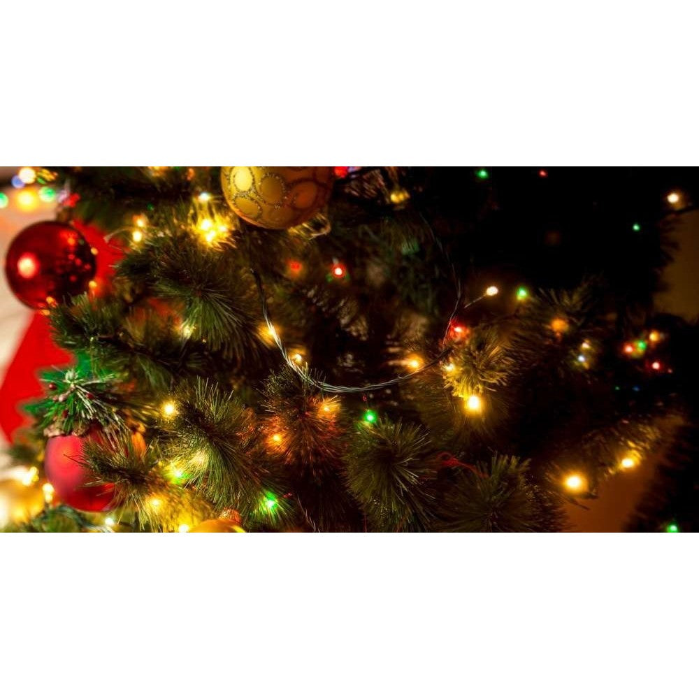 Instalatie de Craciun Tip Liniar cu 50 LED-uri, Alimentare pe Baterii, 2 Moduri de Iluminare, Fir Verde, Lungime 5 m, Multicolor