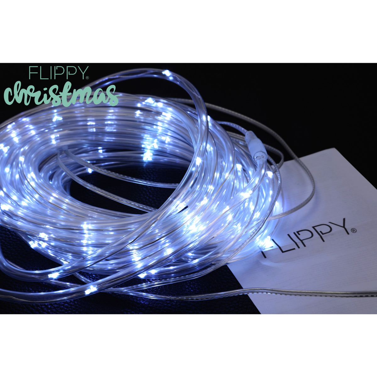 Instalatie Luminoasa De Craciun Tip Furtun, Incarcare Solara, 300 LED-uri, 8 Programe De Iluminat, Fir Cupru Exterior, 32 m, Alb Rece