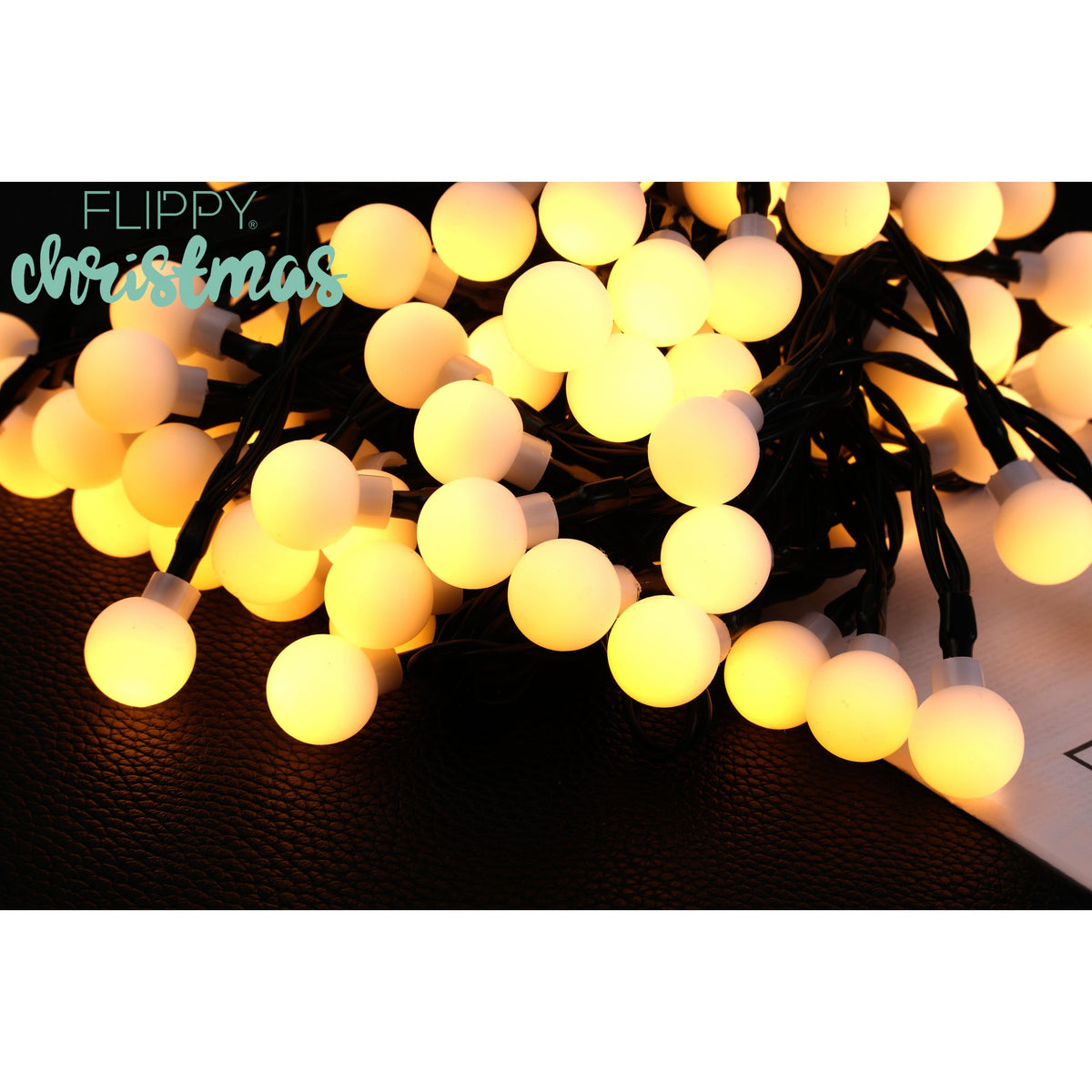 Instalatie Craciun Solara, 100 LED-uri cu Ornament Tip Bulb, 8 Jocuri de Lumini, Senzor Crepuscular, Liniara, Interior si Exterior, Alb Cald, 12 m