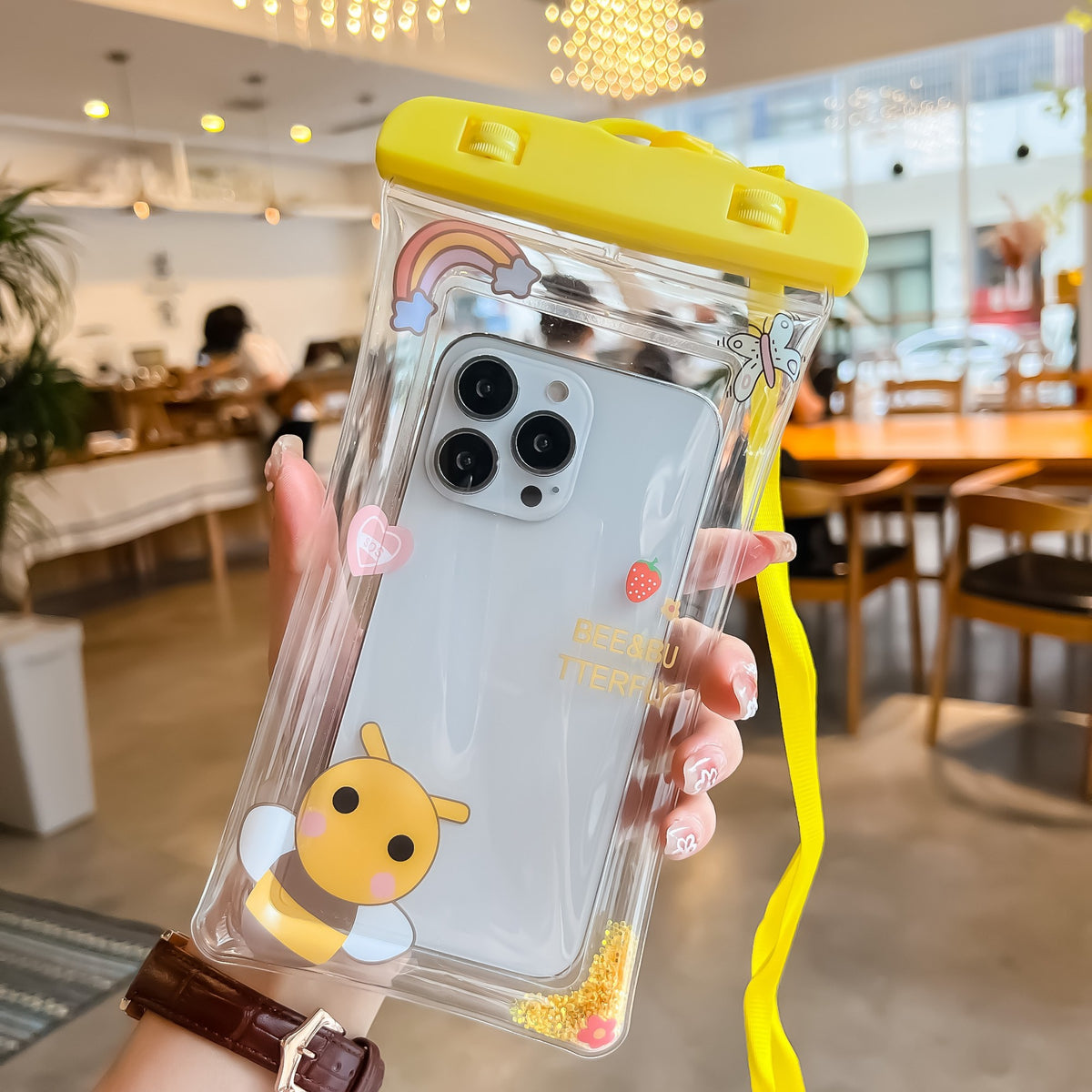 Husa Subacvatica Universala, Protectie Impermeabila IPX8 pentru Telefon si Documente, Compatibila Touchscreen, Design Glitter cu Snur, Plastic Transparent, Pana la 6.9 Inch, Model Bee, Galben