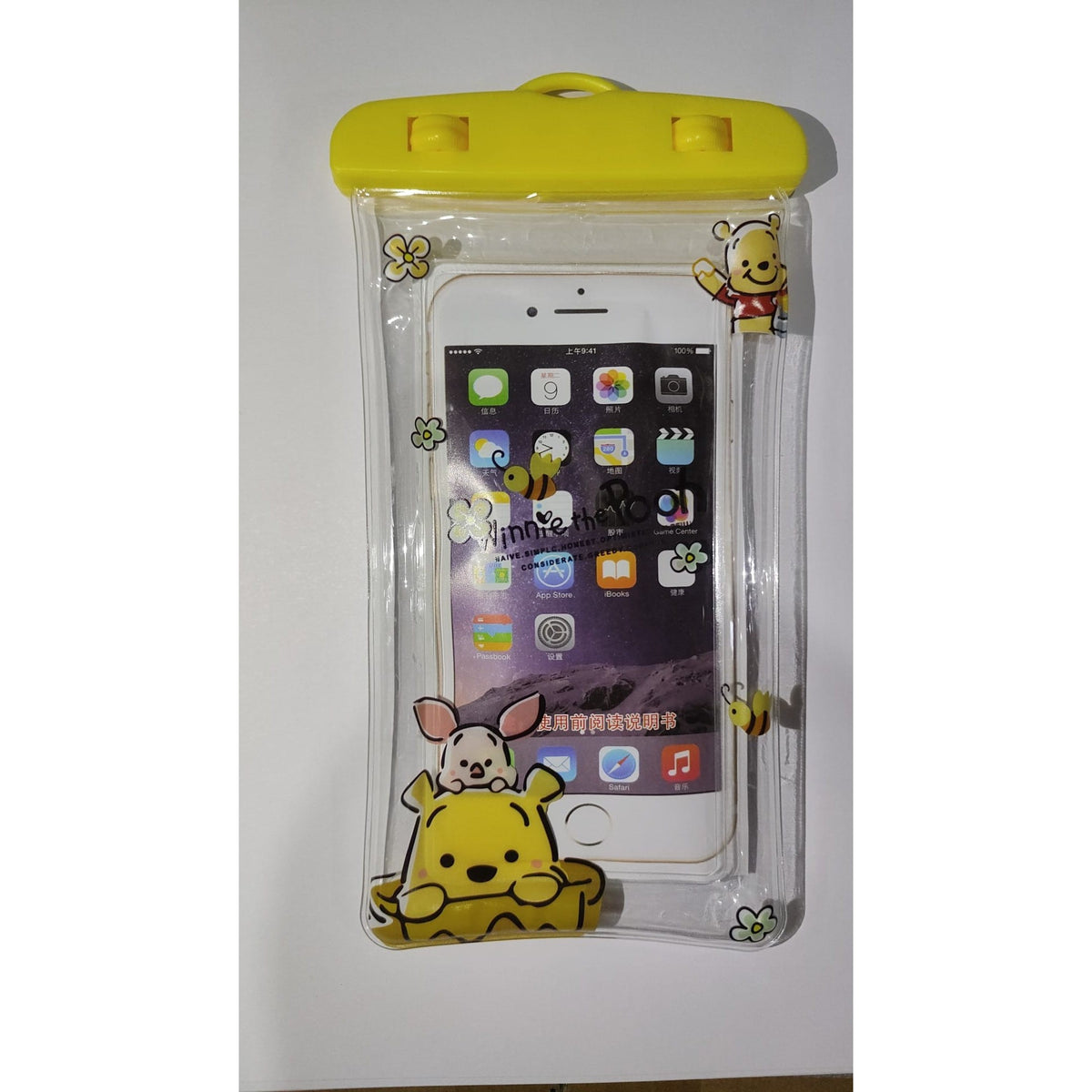 Husa Subacvatica Kids Waterproof, Protectie IPX8 Impermeabila, Snowproof, Ecran pana la 6.9 inch, cu Snur de Gat, PVC Transparent, Model Bear, Galben