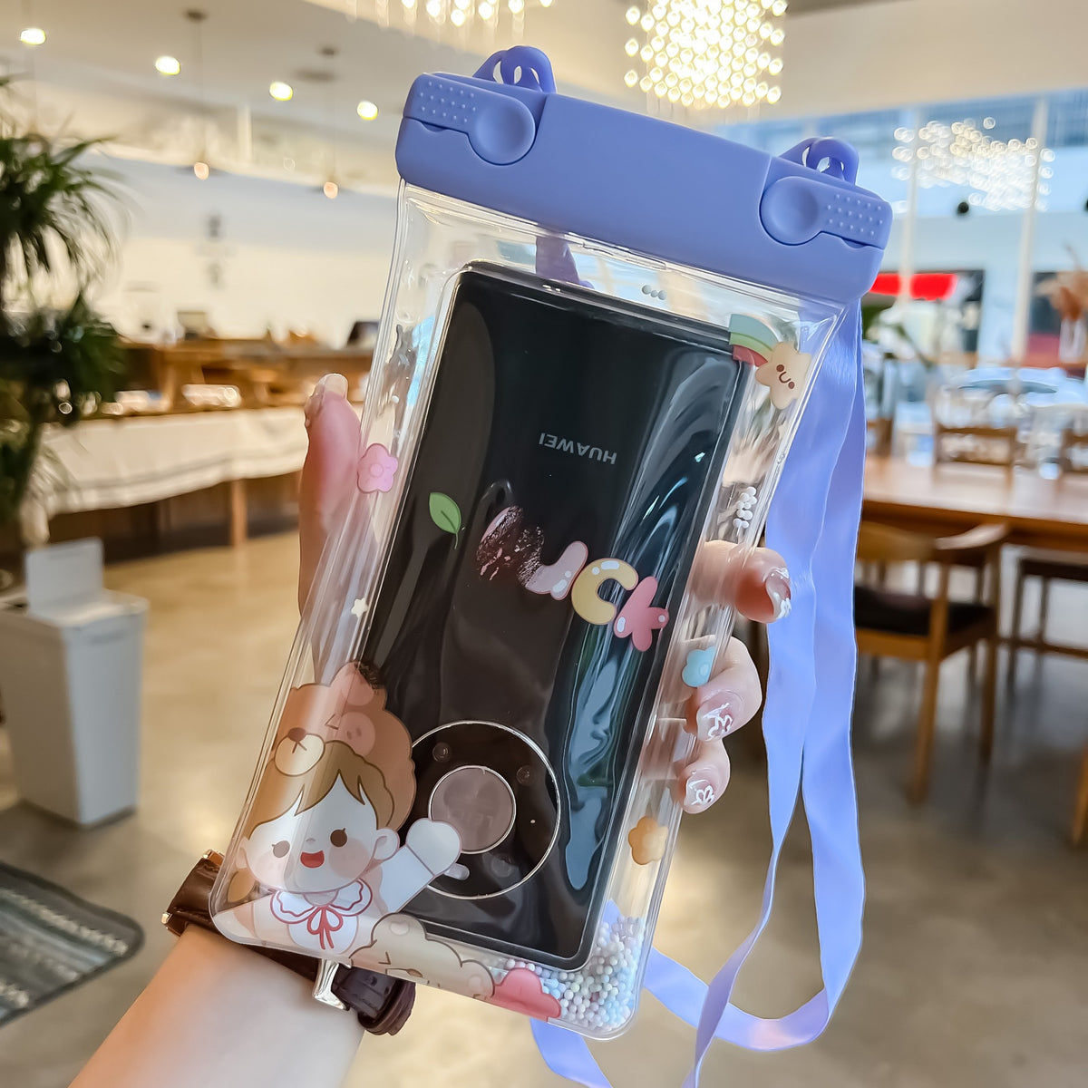 Husa Subacvatica Fruity, Protectie Impermeabila IPX8 pentru Telefon si Documente, Compatibilitate Universala pana la 6.9 inch, Snur Inclus, Transparent si Mov