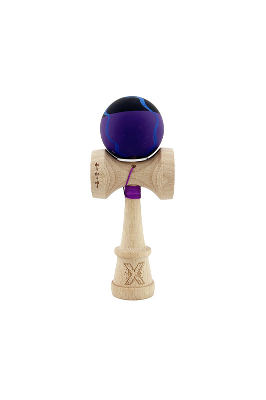 Kendama X Originala, Model V3 Special Negru / Mov / Albastru, Profesionala, Cupe Mari King Size, Rubber Grip, Gaura in Baza, Rulment, Ata 55cm